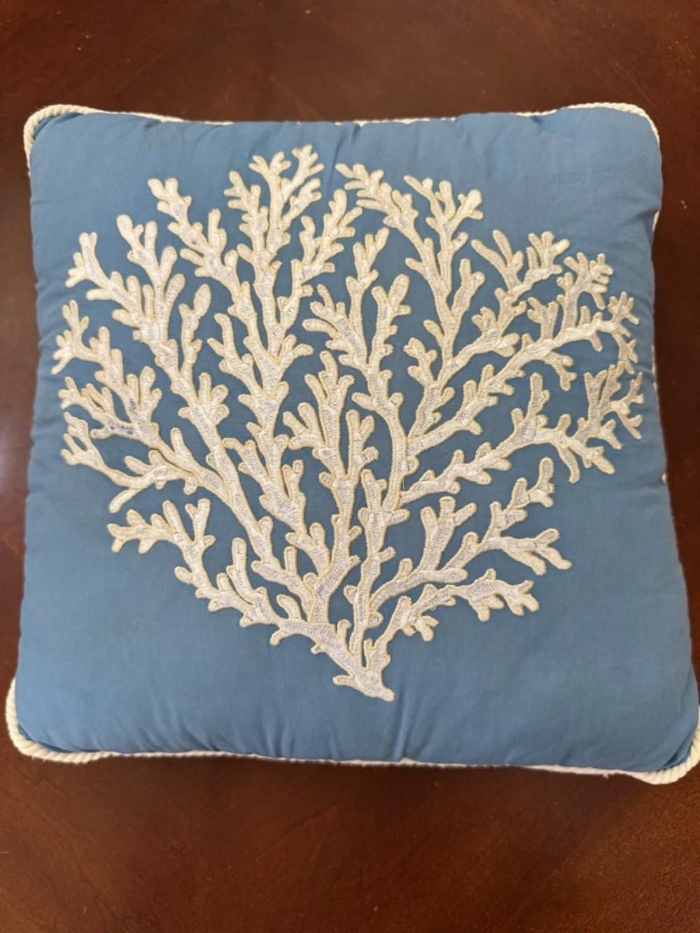 Coastal Life Full/Queen Quilt Set, 2 Shams & 3 Decorative Pillows in 100% cotton - Picture 6 of 15
